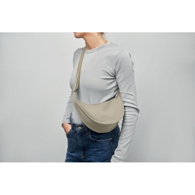 Sling bag in 400D Oxford