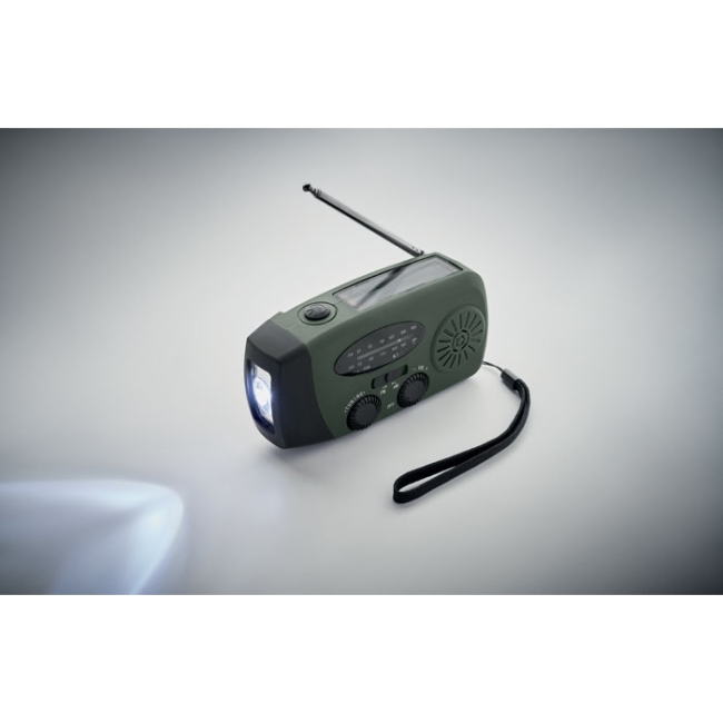 Radio portable avec torche LED