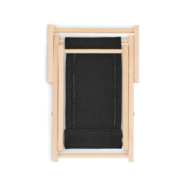 Deckchair-shaped phone stand