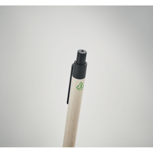 Stylo en carton de lait recyclé