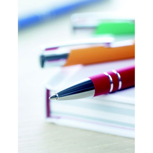 Stylo bille poussoir finition