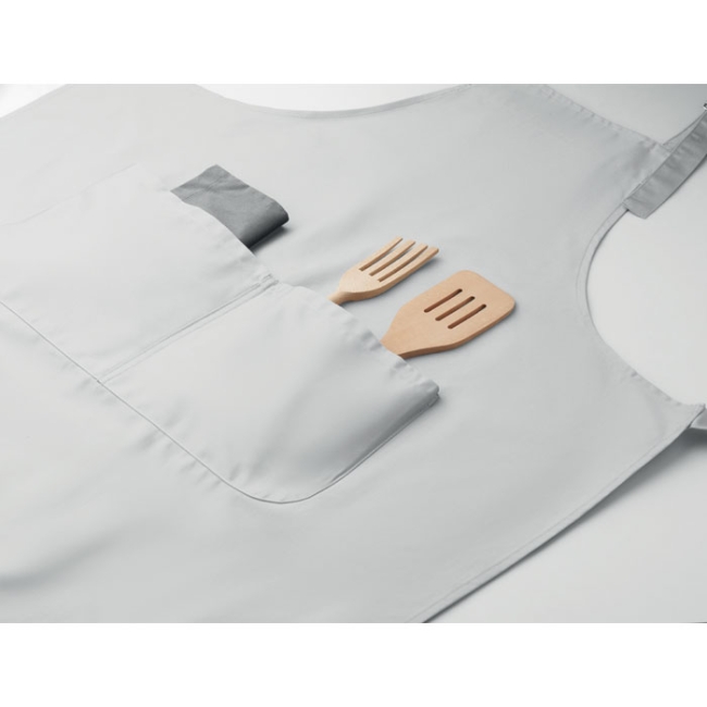 Adjustable kitchen apron