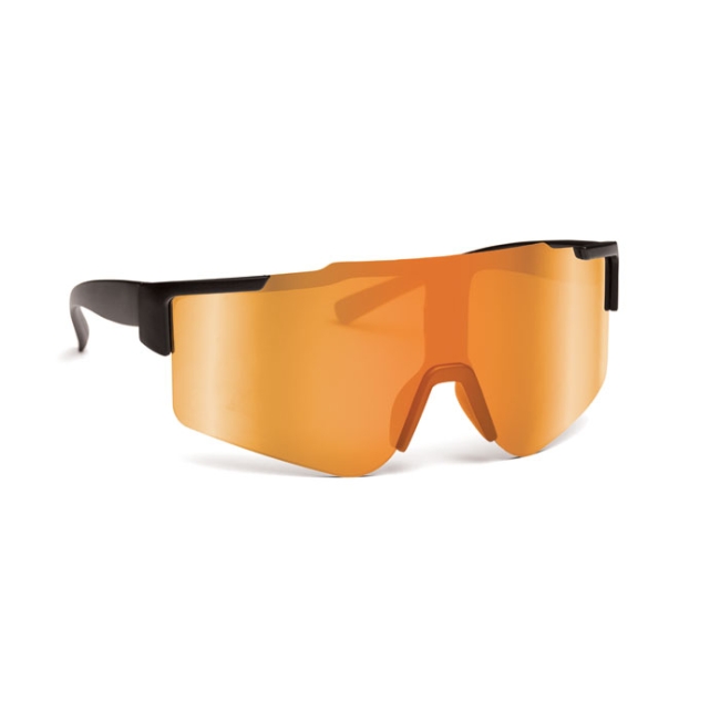 Mirrored sports sunglasses