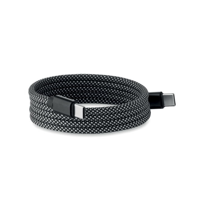 Braided magnetic cable in RPET