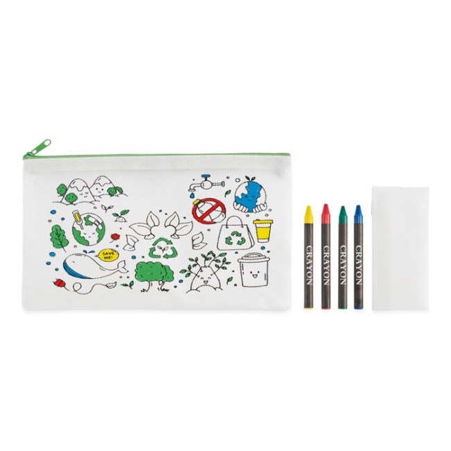 Pencil case with 4 crayons