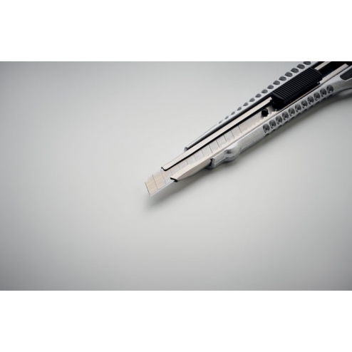 Cutter rétractable en alu