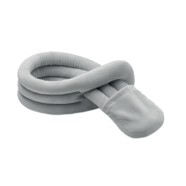 Bendable roll travel pillow