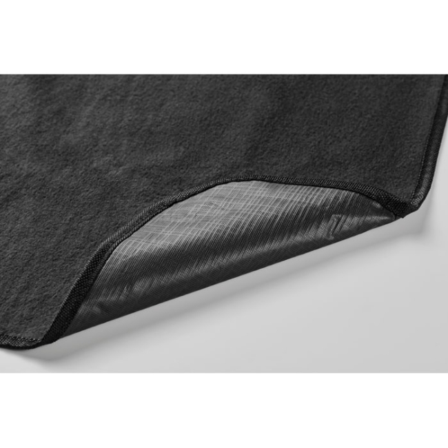 Polar fleece picnic blanket