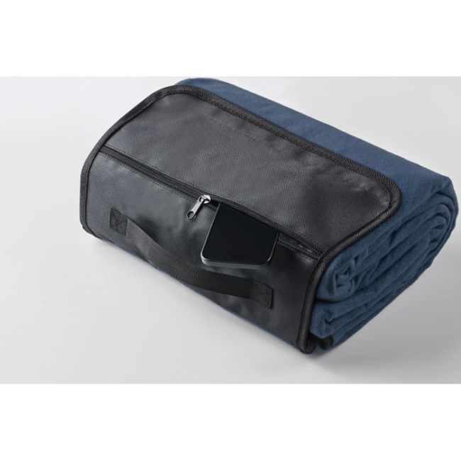 Polar fleece picnic blanket