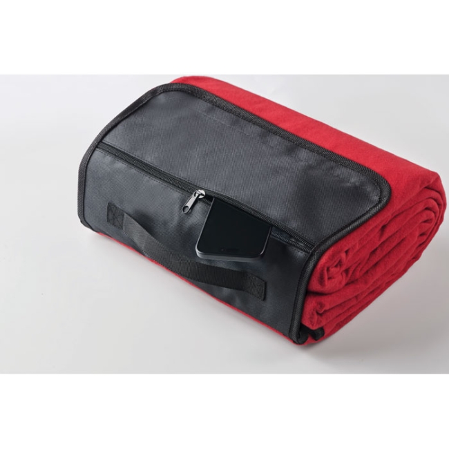 Polar fleece picnic blanket