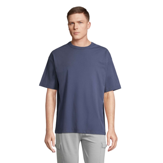 BOXY MEN OVERSIZED T-SHIRT