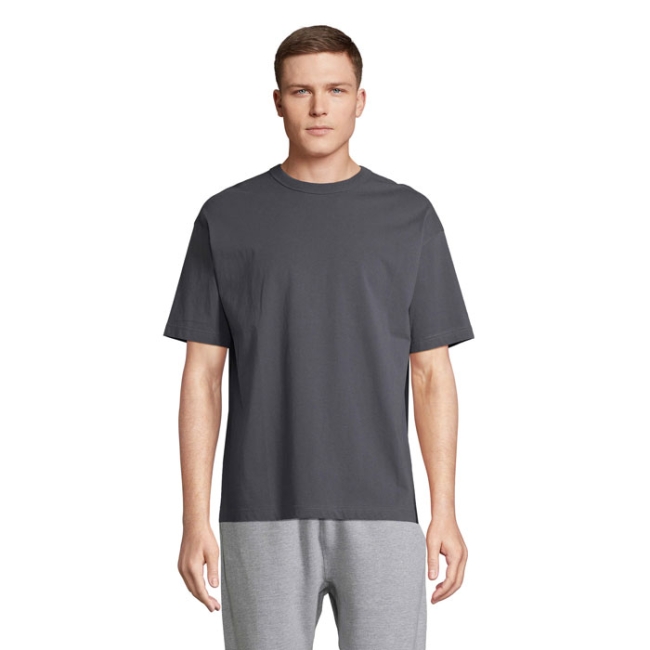 BOXY MEN OVERSIZED T-SHIRT
