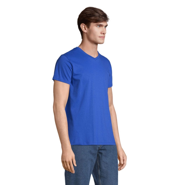 REGENT V  V-NECK T-SHIRT