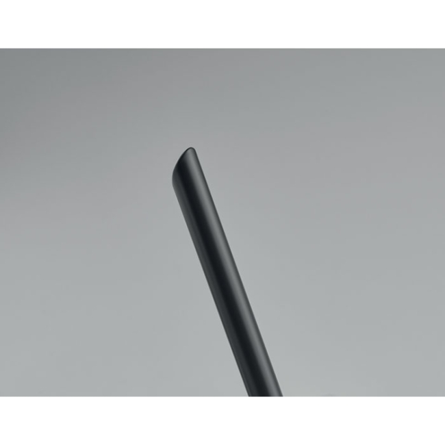 Long lasting inkless pen