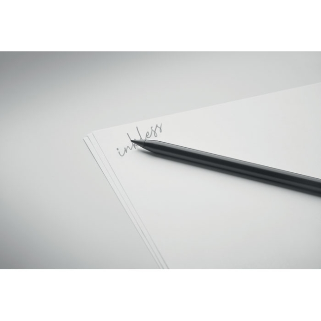 Long lasting inkless pen