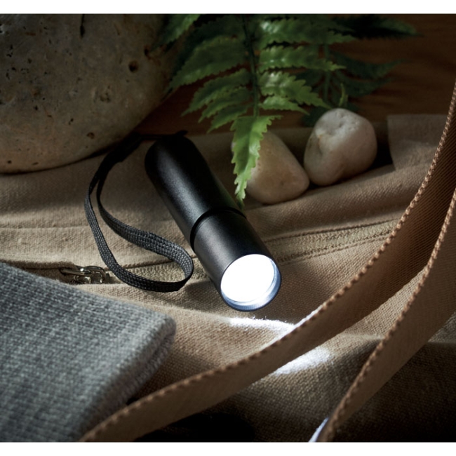 Lampe rechargeable en alu.