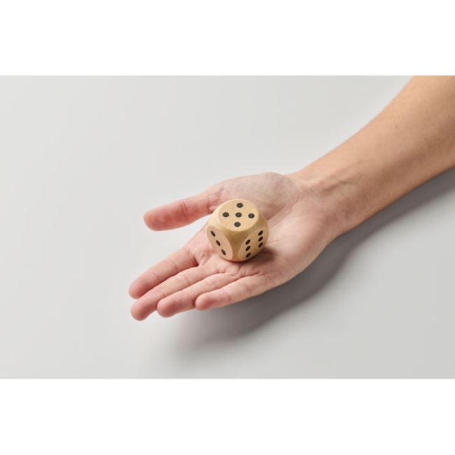 Schima wooden dice 3cm dia