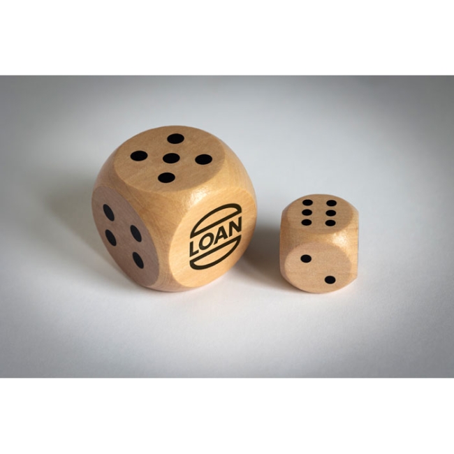 Schima wooden dice 3cm dia
