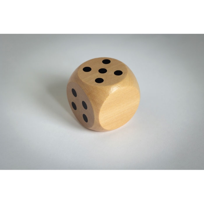 Schima wooden dice 5cm dia